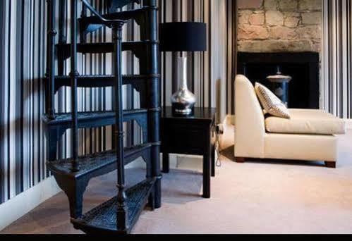 Royal Mile Apartment Edinburgh Bagian luar foto